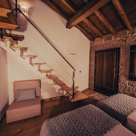 Casa Vilar De Flores * Ourense